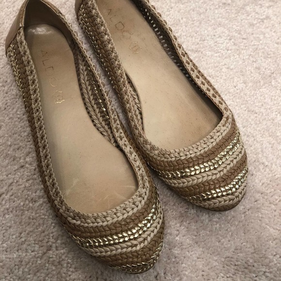 Tan & gold Aldo flats - Picture 2 of 6
